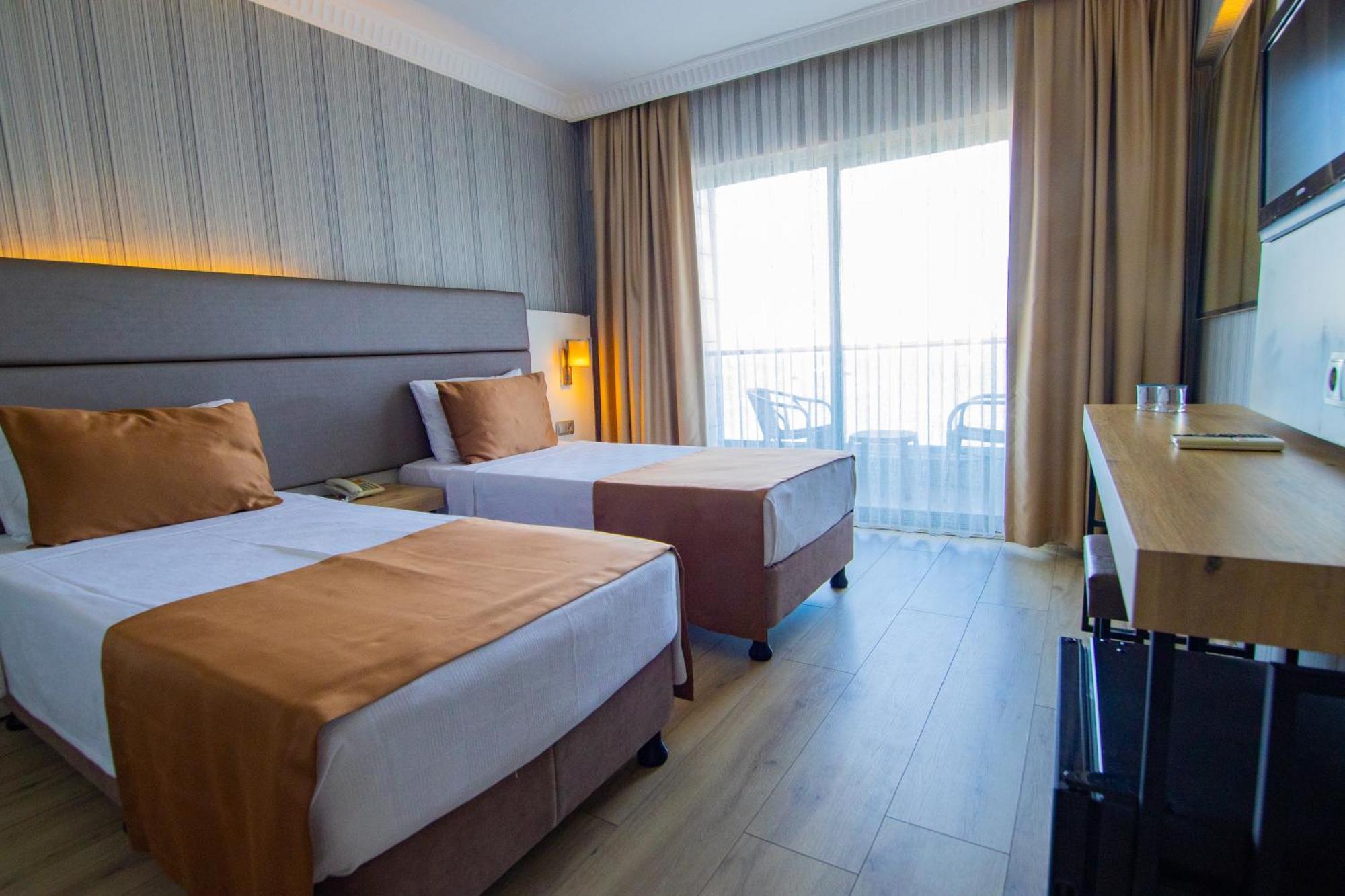 Point Beach Hotel Μαρμαρίς Εξωτερικό φωτογραφία